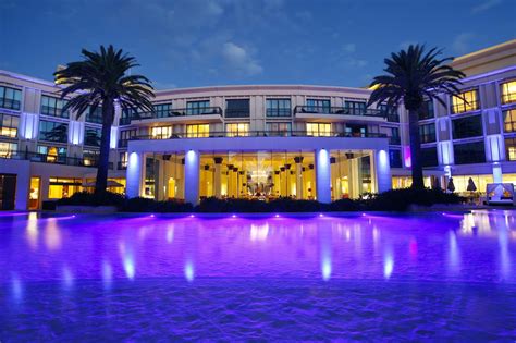 versace plaza gold coast|palazzo Versace gold coast website.